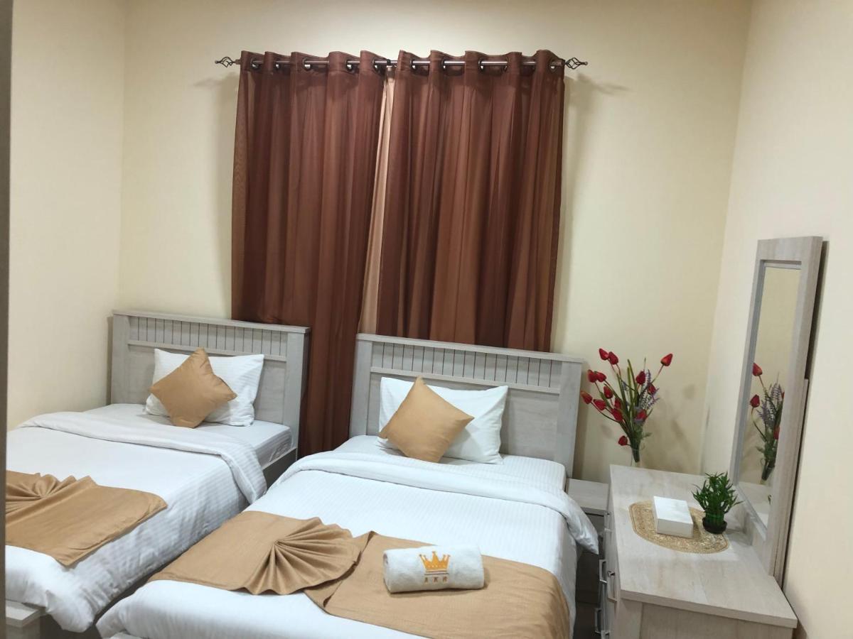 Al Khaleej Plaza Furnished Apartments Llc Ajman Bagian luar foto