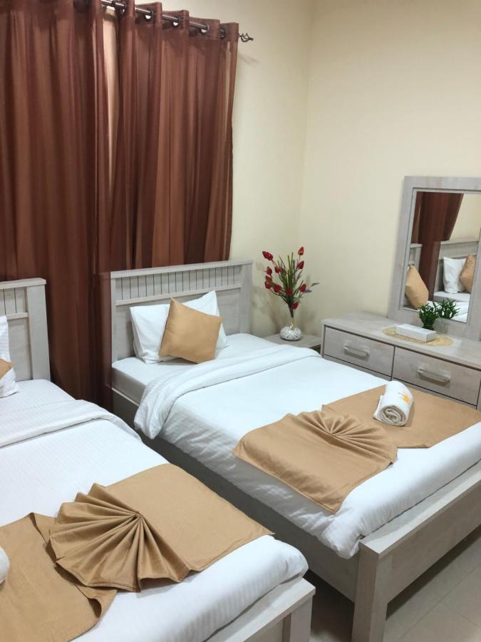 Al Khaleej Plaza Furnished Apartments Llc Ajman Bagian luar foto